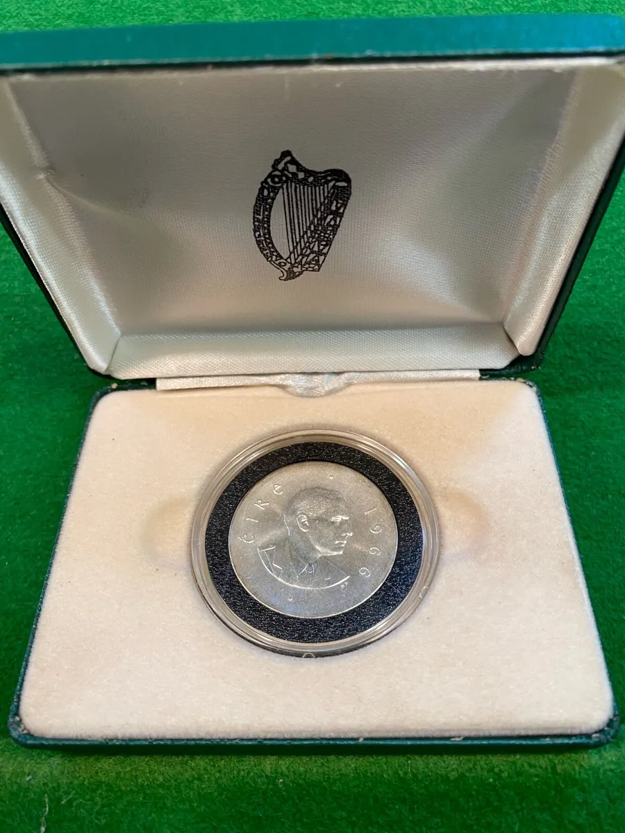 Pearse 10 Shillings Proof Coin - Image 1