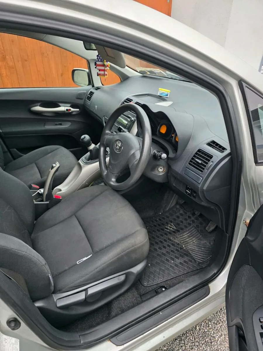 Toyota - Image 3