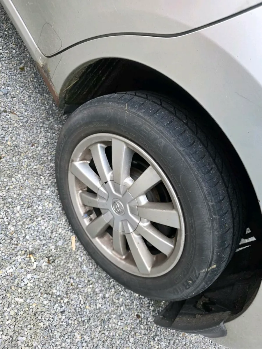 Toyota - Image 4