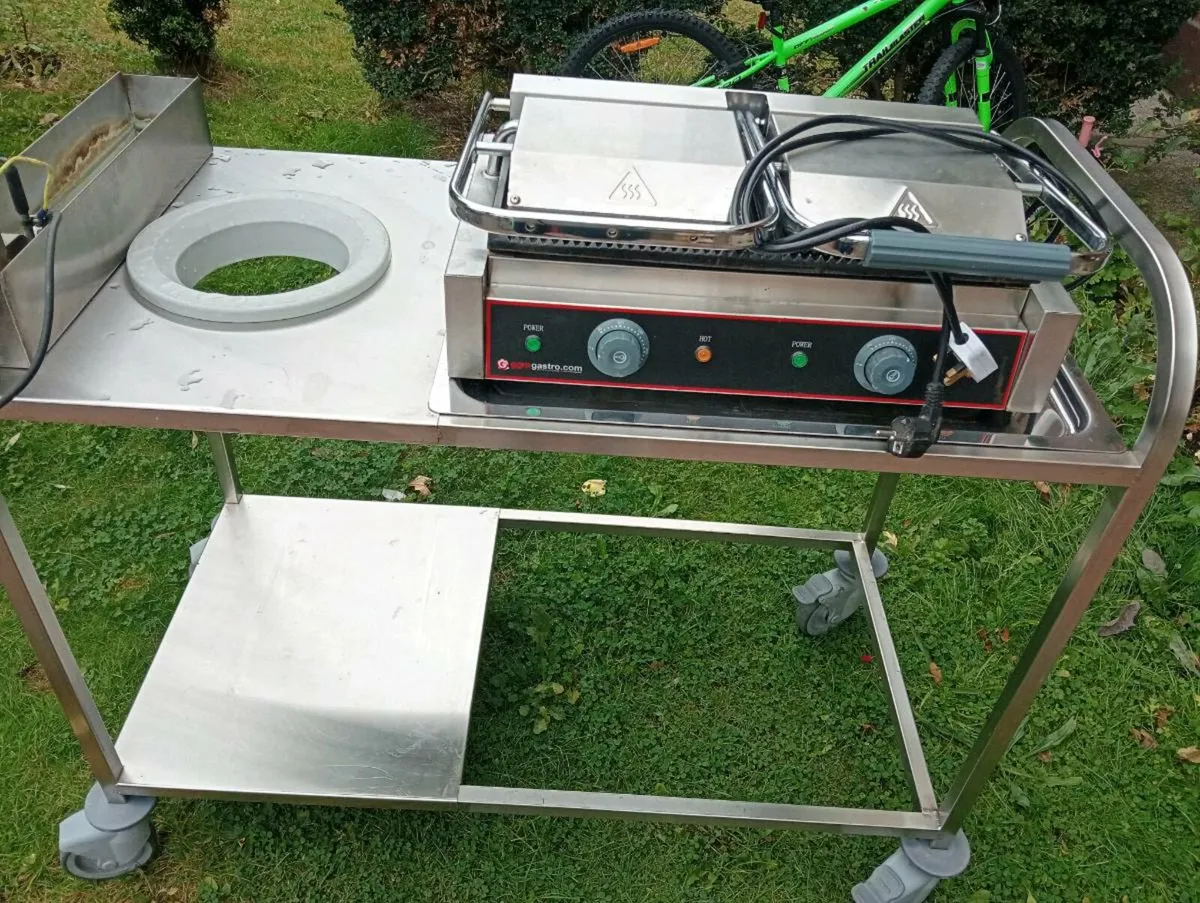 Restaurant equipments for sale - Image 1