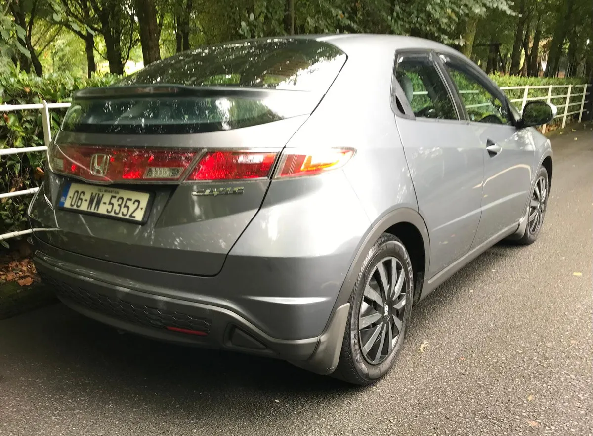 Honda Civic 1.4i DSI Elite Edition SE - Image 2