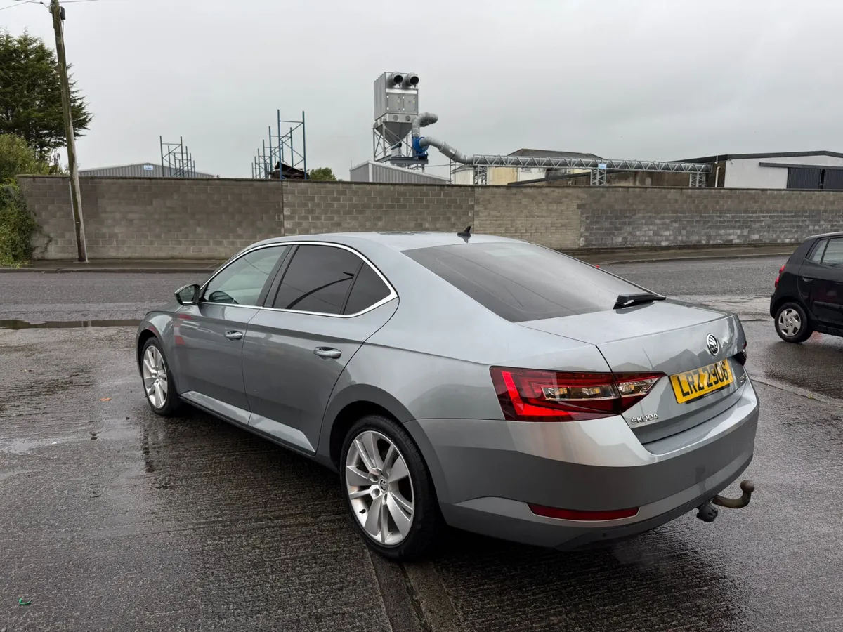 2016 Skoda Superb 2.0 Tdi DSG Automatic NI REG - Image 4