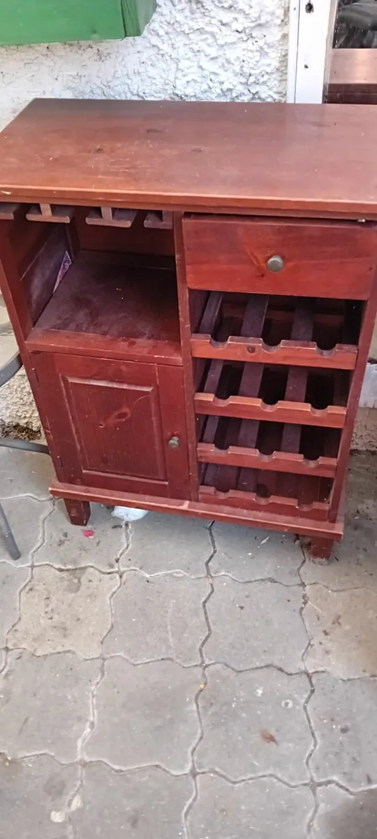Wine holder - Image 1
