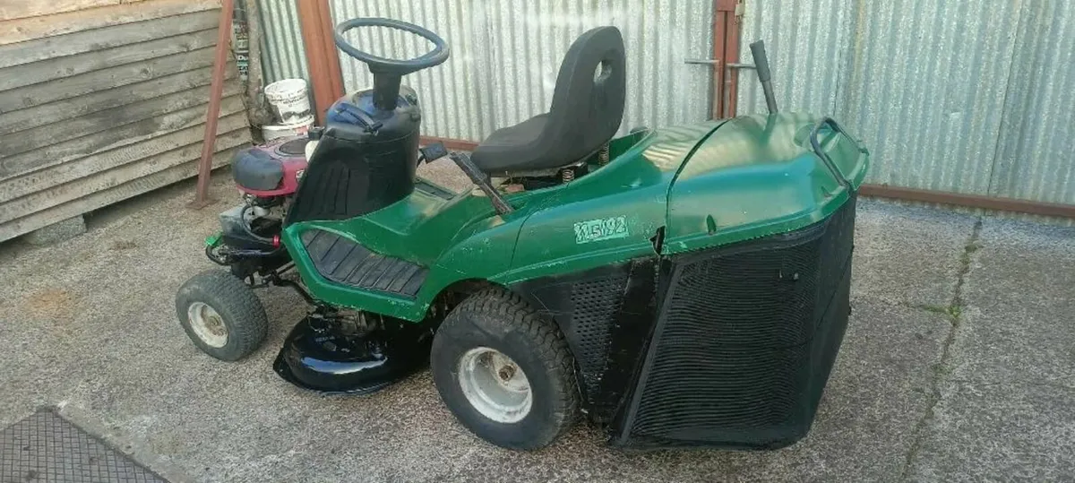 CASTELGARDEN RIDE ON MOWER - FOR SALE - Image 1