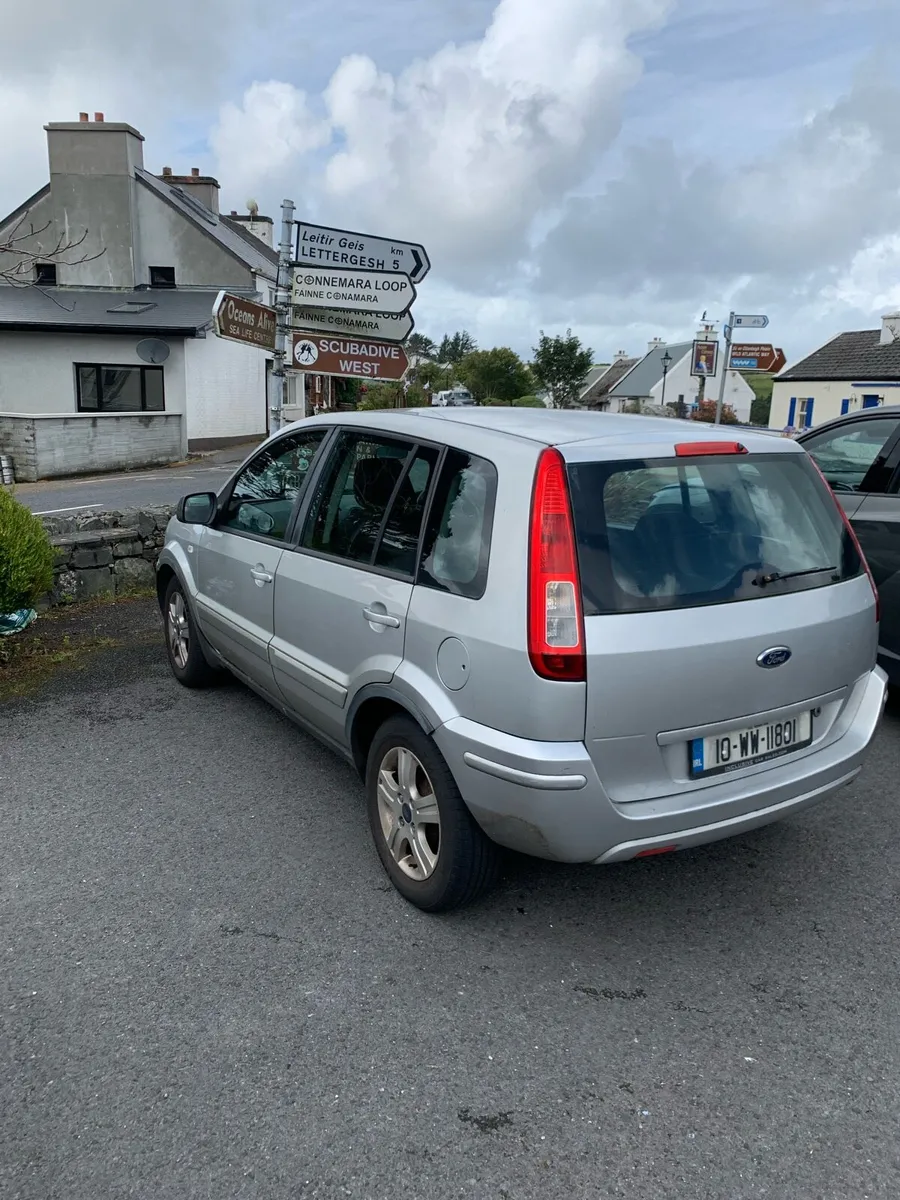 Ford fusion, 160k km, 2010 - Image 1