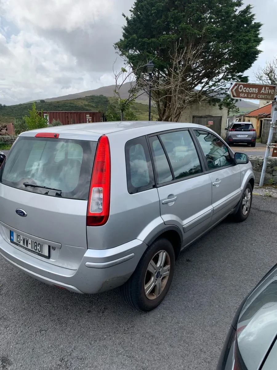 Ford fusion, 160k km, 2010 - Image 2