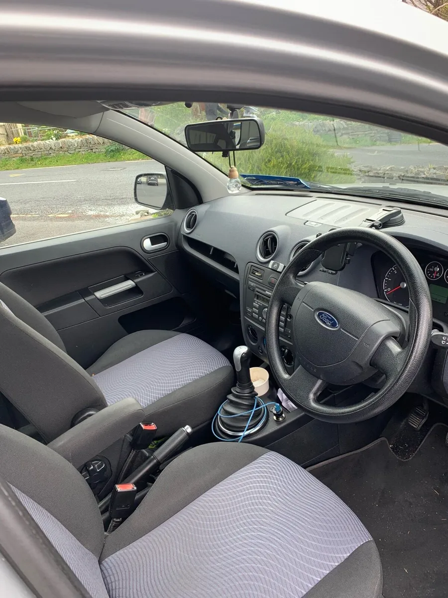 Ford fusion, 160k km, 2010 - Image 4
