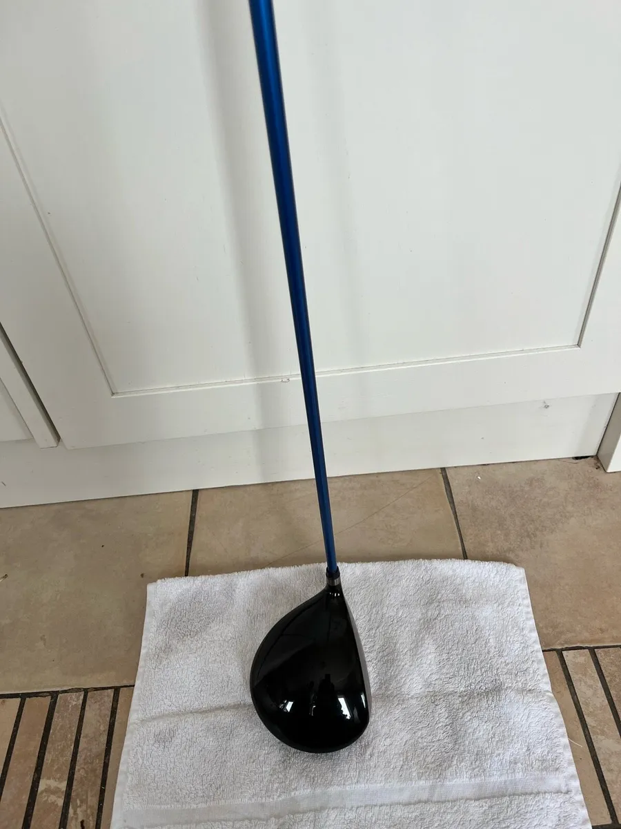 Golf Club - Image 1
