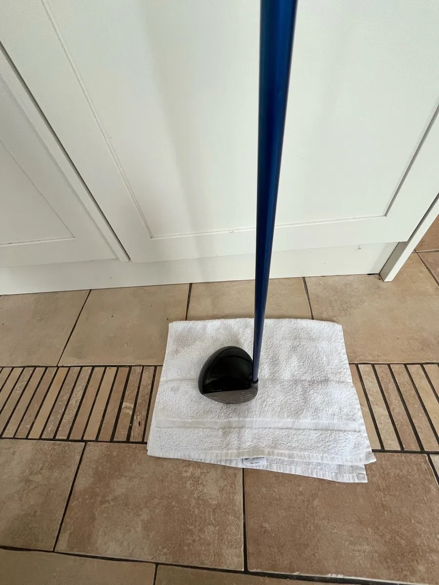 Golf Club - Image 2