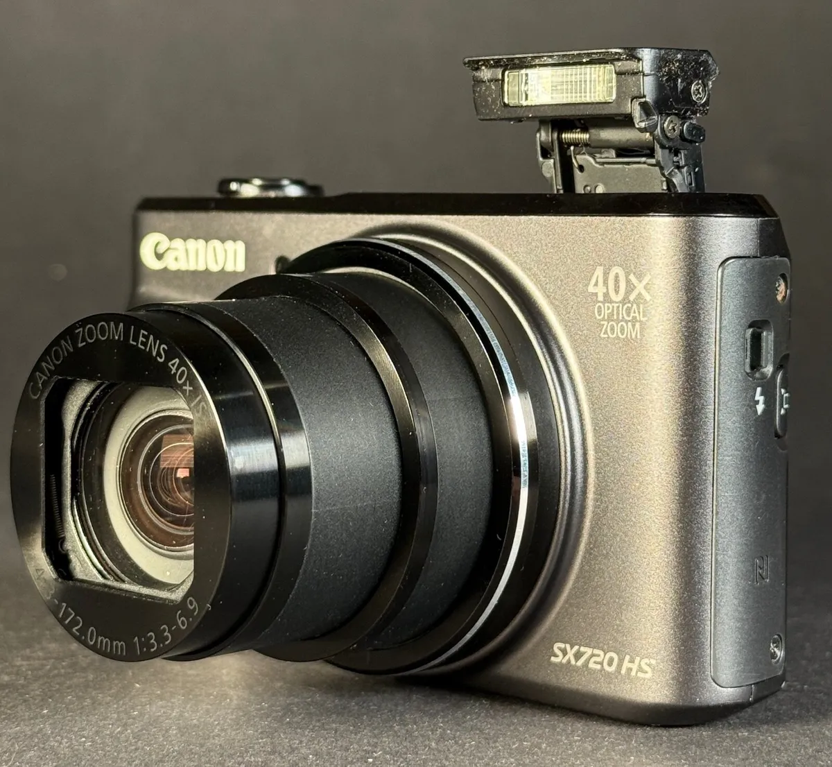 Canon PowerShot SX 720 HS - Image 2