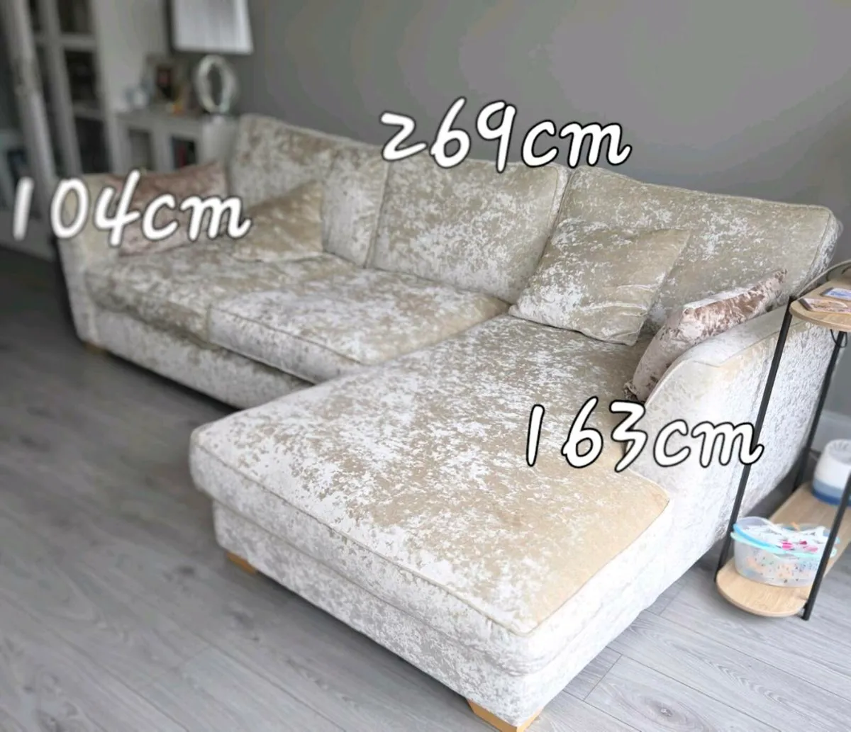 Couch and chair - Image 4