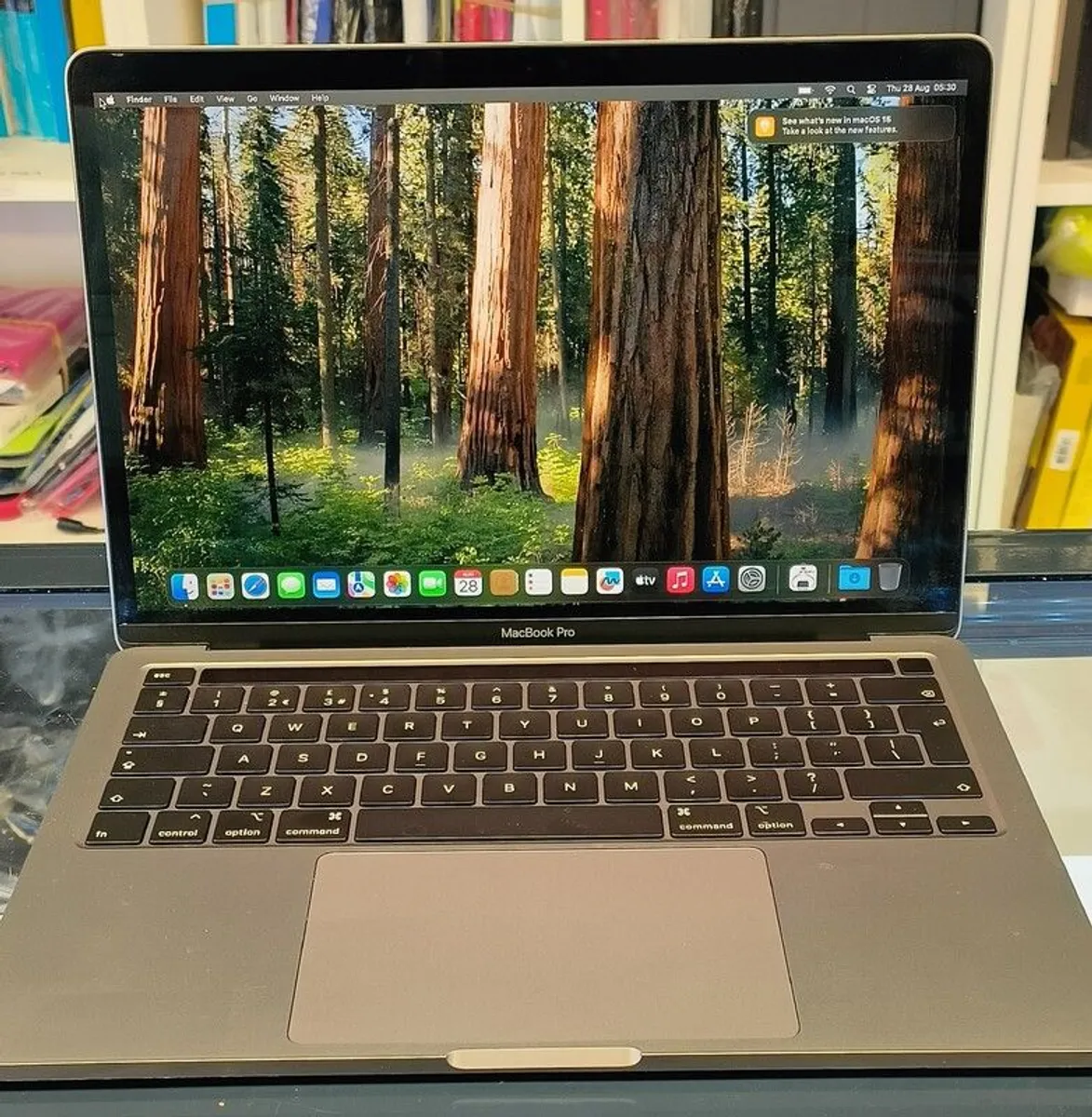 Apple MacBook Pro 2020 A2251 13.3" Core i5 10TH Gen (i5-1038NG7) 2.0 GHz, 16GB RAM, 512GB SSD, TouchBar (Battery Cycle: 62) - Image 4