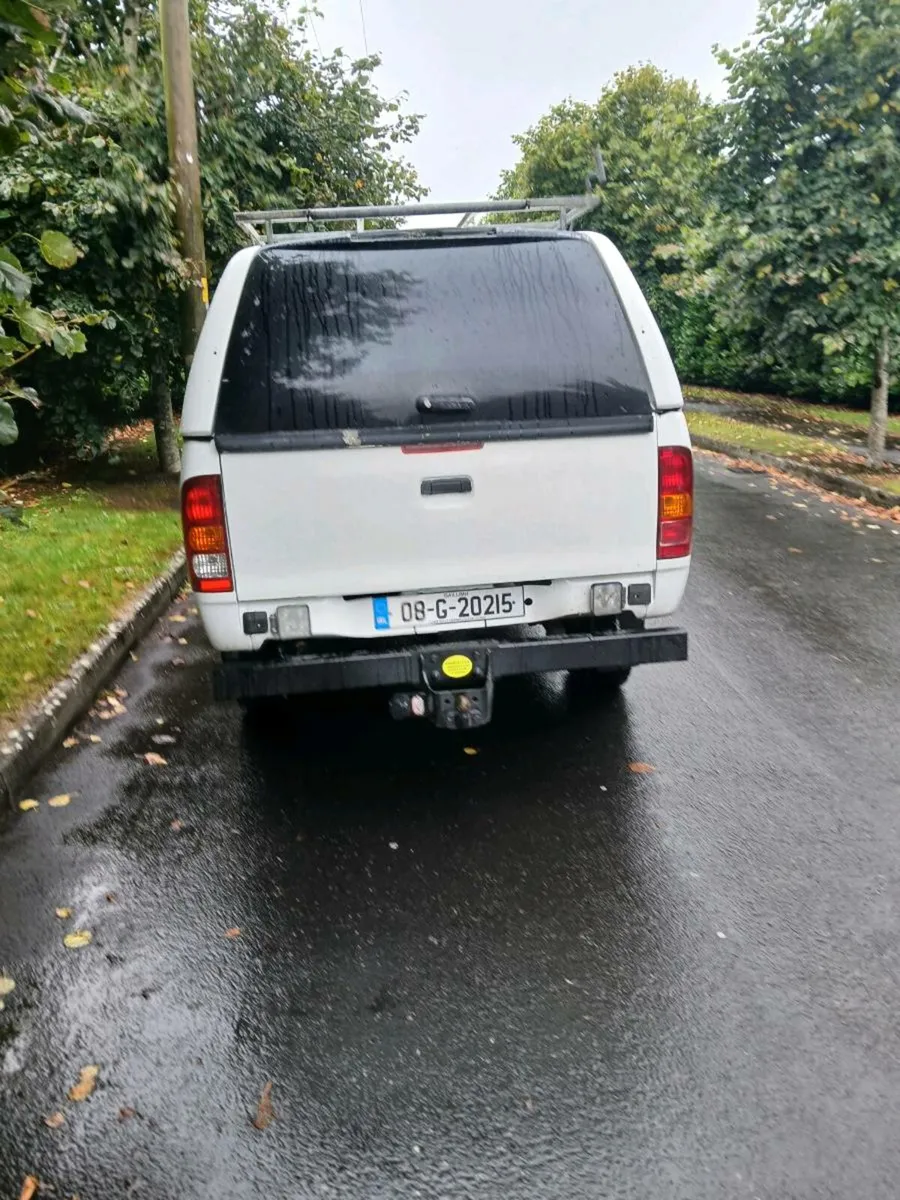 Toyota  hilux - Image 4