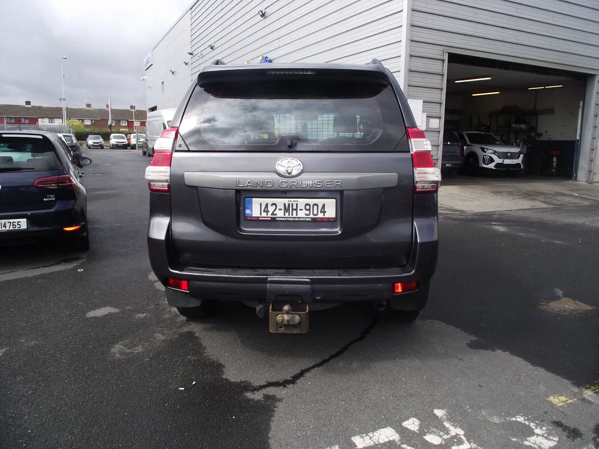 Toyota Land Cruiser 2014 Automatic - Image 4