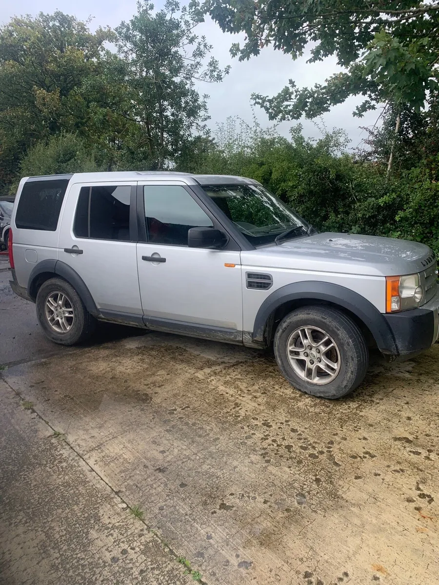 Jeep 05 Land Rover d 3 - Image 3