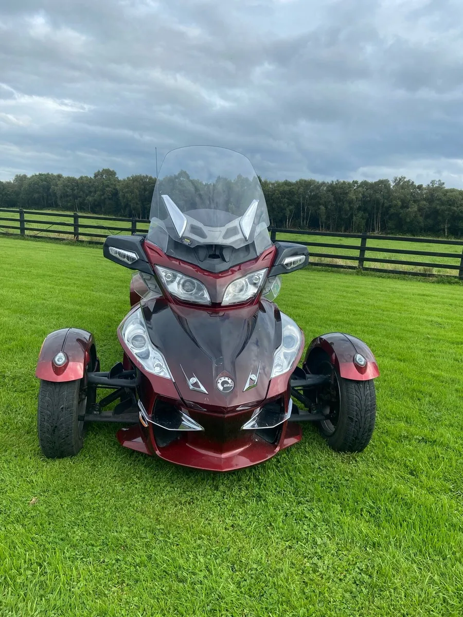 Can am Spyder Trike motor cycle - Image 4
