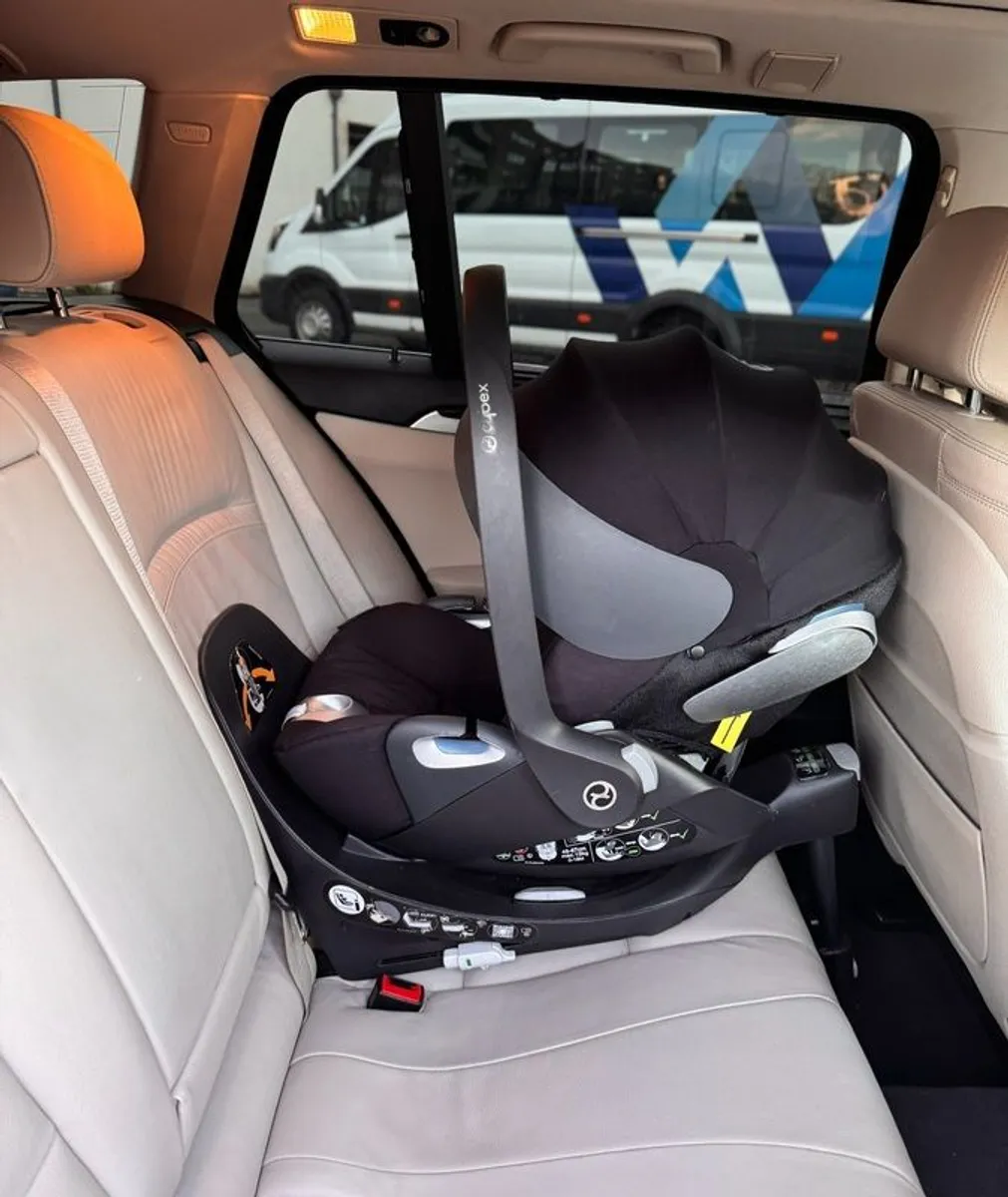 Cybex car seat - Image 1
