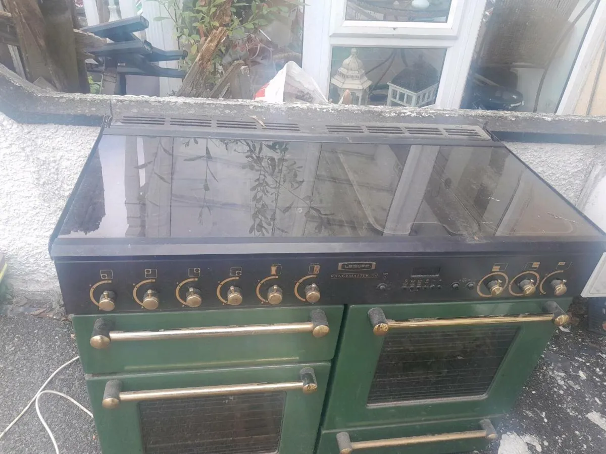 Rangemaster gas cooker, water tank - Image 1