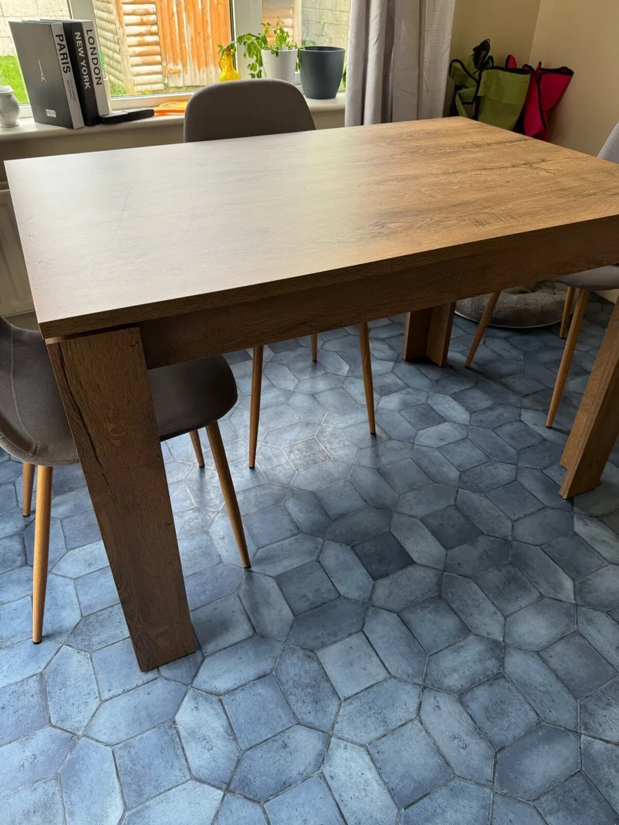 Dining Table - Image 2