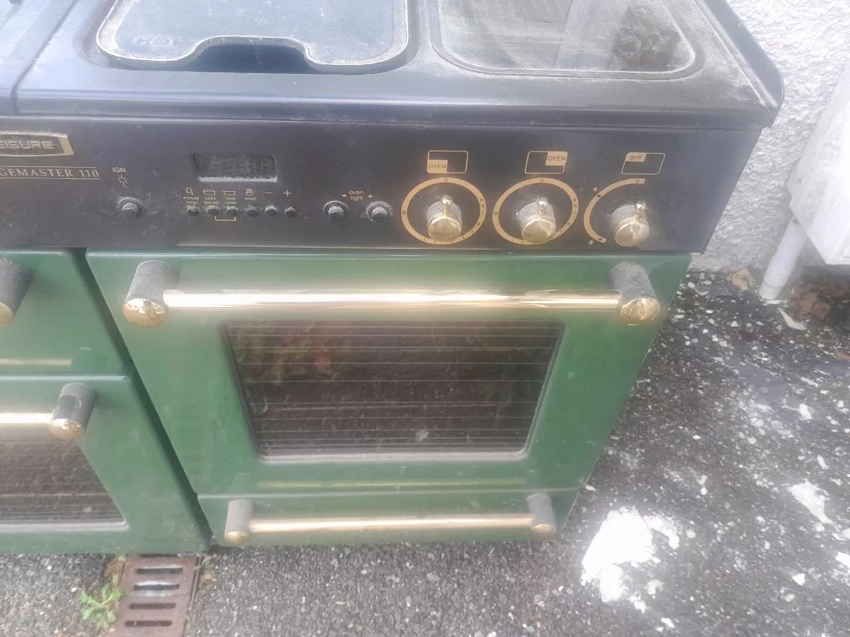 Rangemaster gas cooker, water tank - Image 3