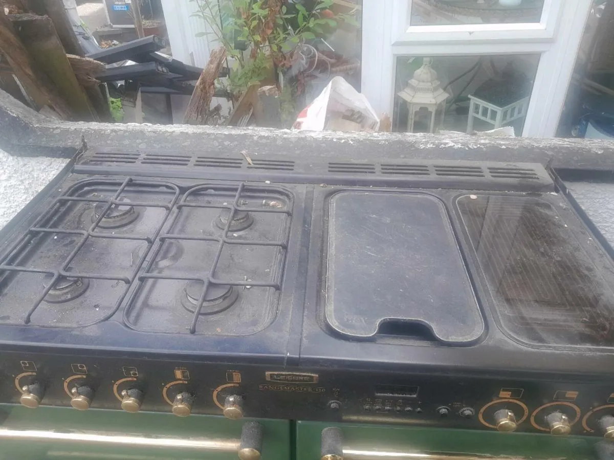 Rangemaster gas cooker, water tank - Image 4