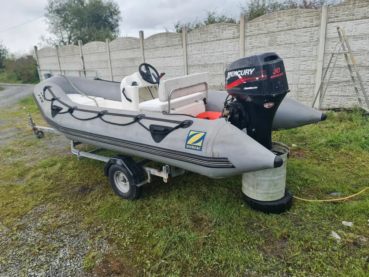4.7 meter rib 4 stroke 30hp good trailer fine boat - Image 1