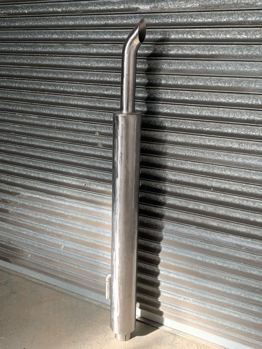 New Holland exhaust - Image 3