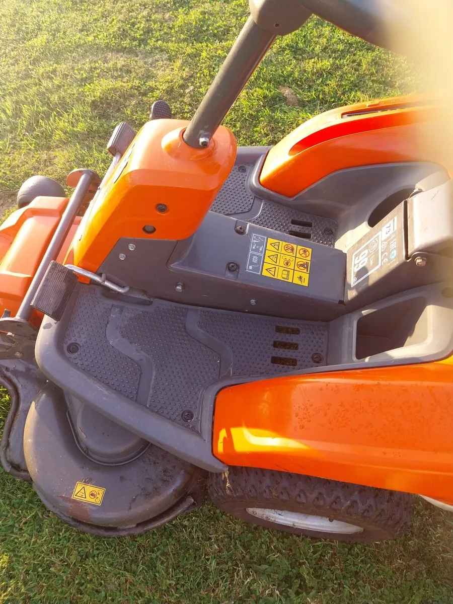 Husqvarna lawnmower combi103 - Image 3