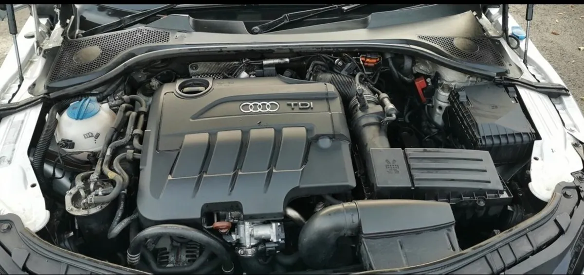 Audi TT 8J QUATTRO DIESEL 170BHP limited edition - Image 3