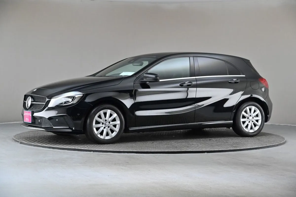 Mercedes-Benz A-Class A 180 Auto  half Leather Sp - Image 4