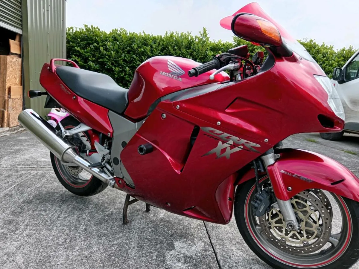 00 Honda blackbird - Image 1