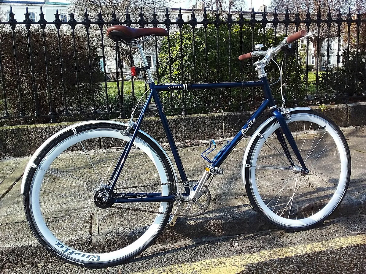 Quella Oxford 7-speed Nexus Hub-geared bike. - Image 1