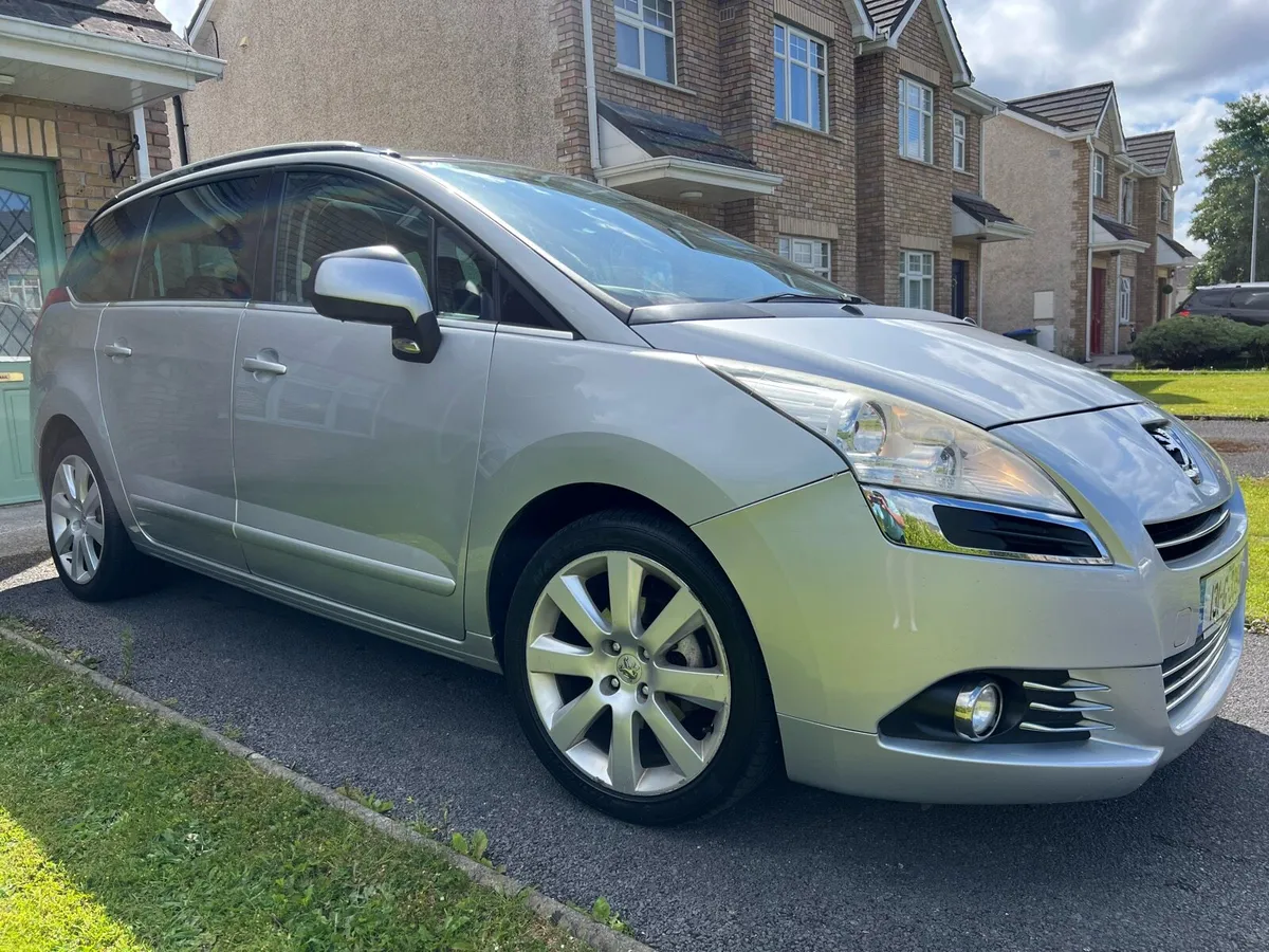 2013 Peugeot 5008 Automatic 7Seater - Image 4