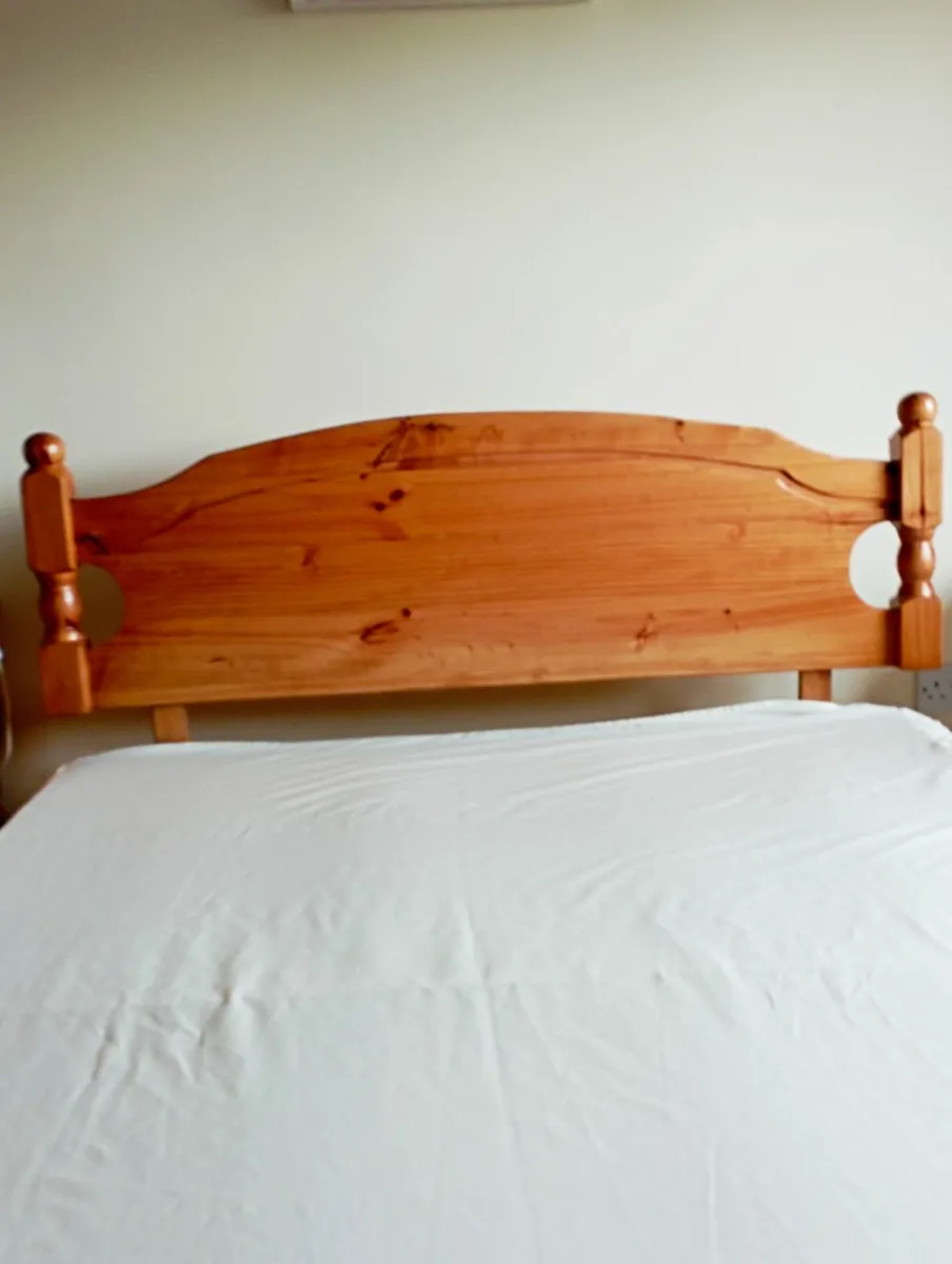 Head Board - Image 1