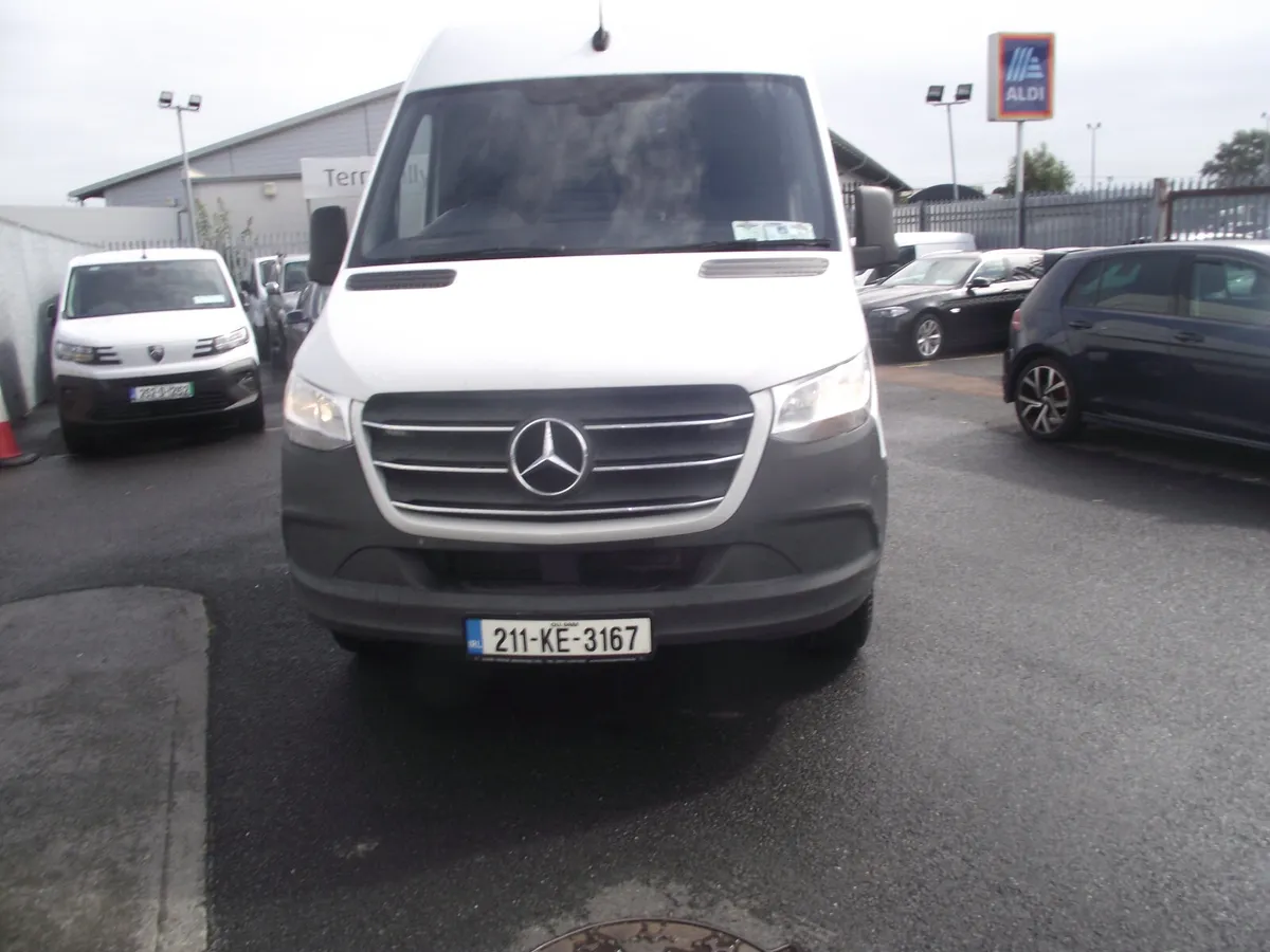 Mercedes-Benz Sprinter 317 H/R 2021 - Image 1