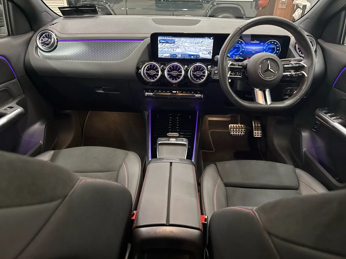 Mercedes-Benz AMG EQA 350 Amg Line Executive Elec - Image 4