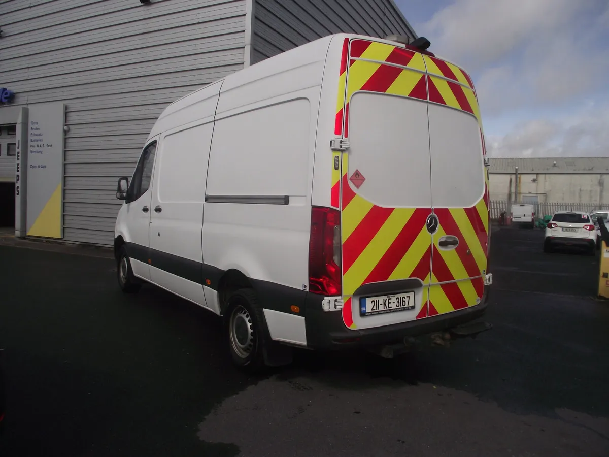 Mercedes-Benz Sprinter 317 H/R 2021 - Image 4