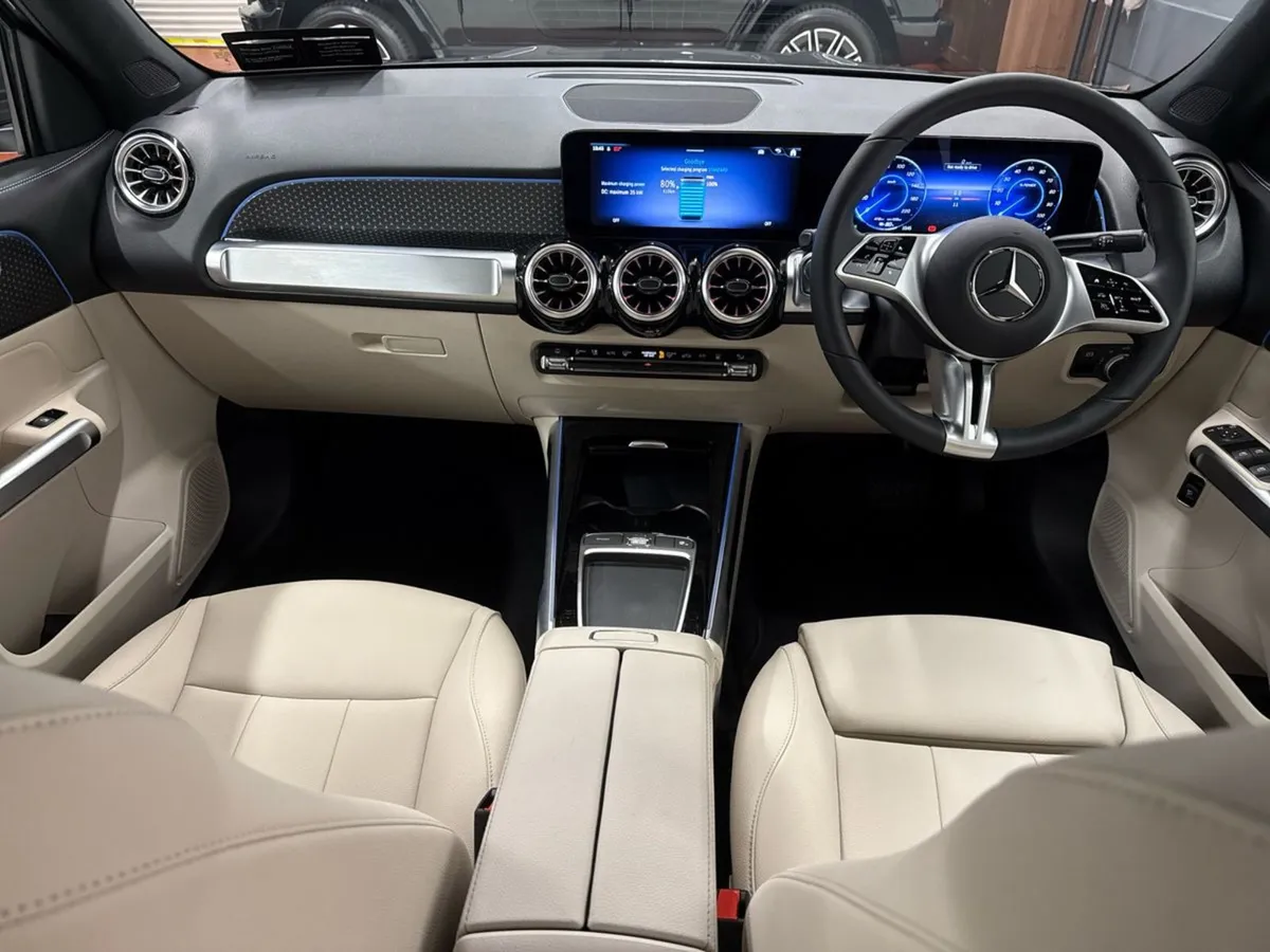 Mercedes-Benz EQB EQB 250 Progressive (facelift M - Image 4