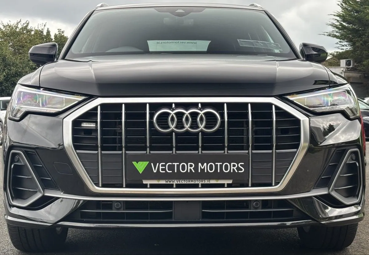 Audi Q3 S Line 45 Tfsi-e 245 S Tronic Phev - Image 3