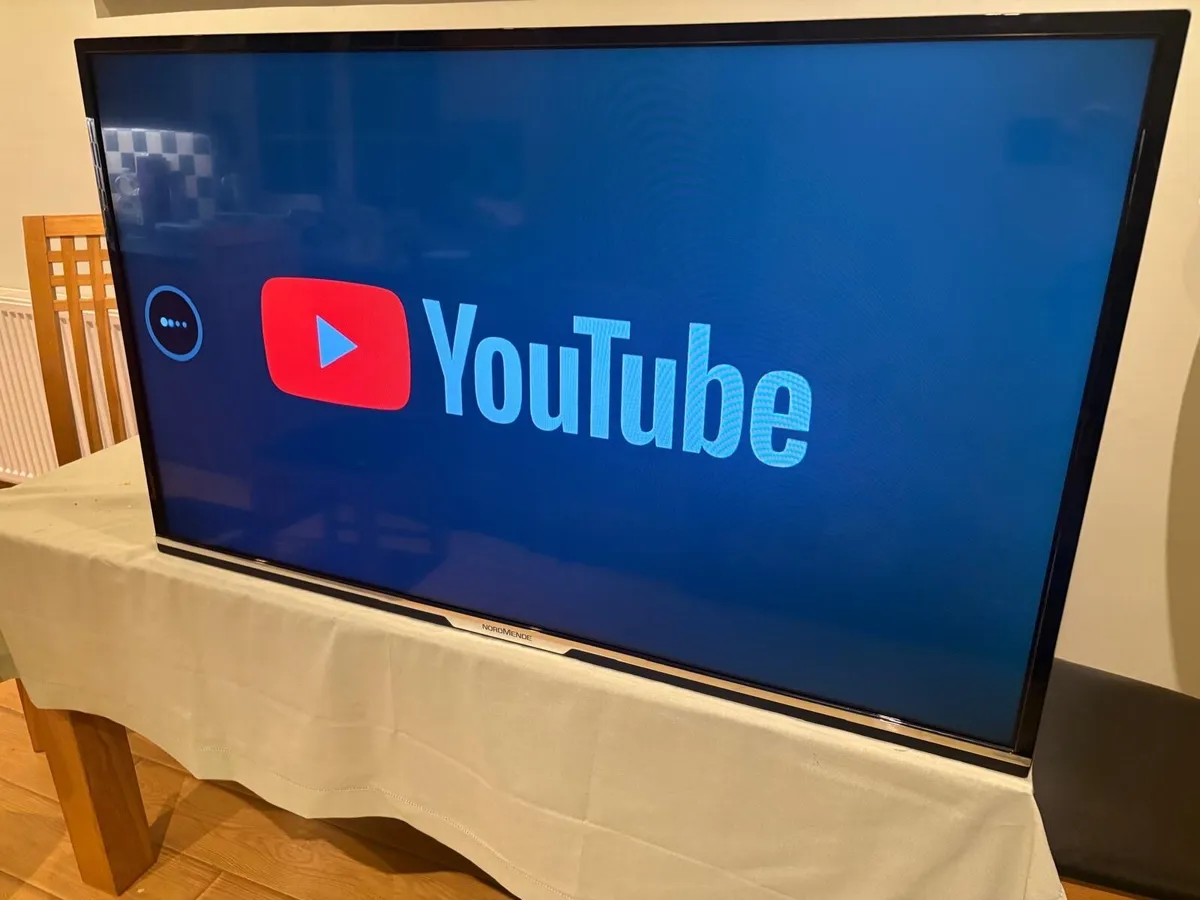 50 inch Smart Tv - Image 3