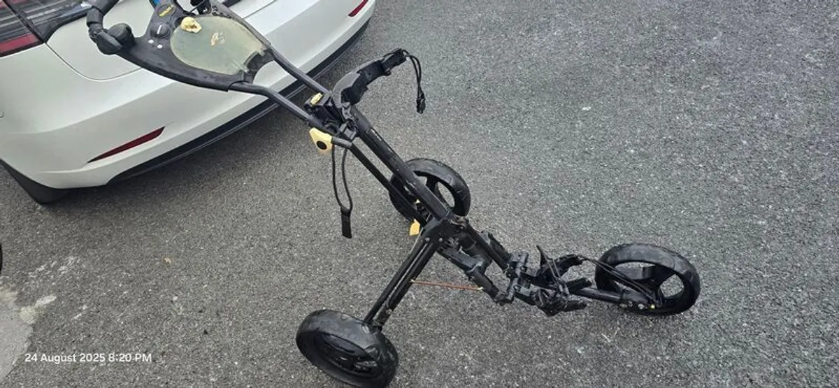 PowaKaddy Golf Trolley - Image 1