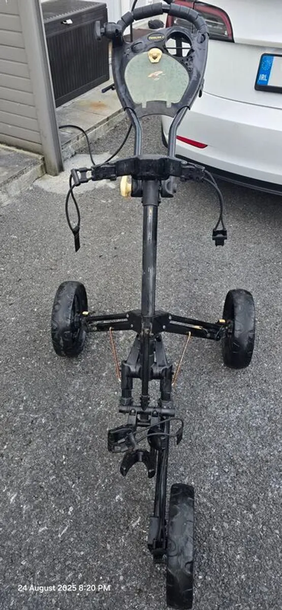 PowaKaddy Golf Trolley - Image 2