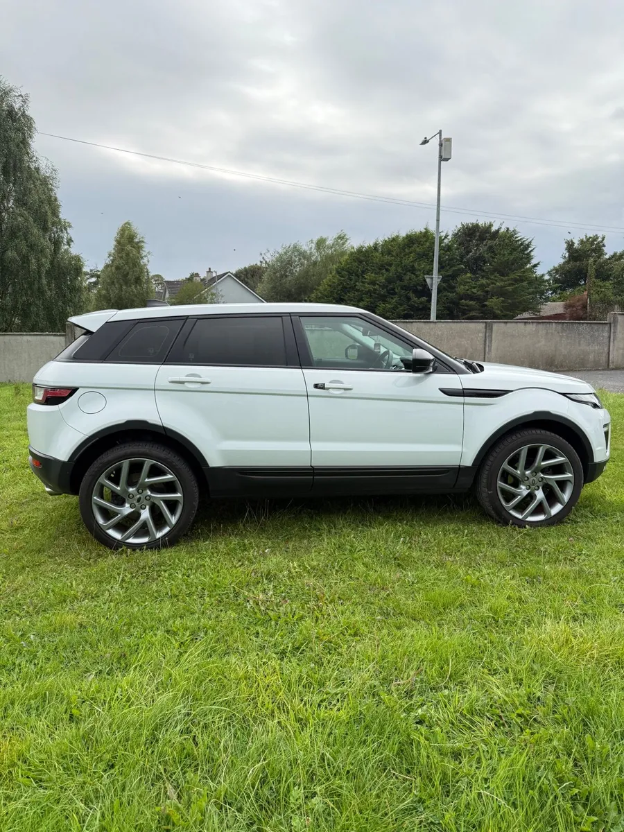 Land Rover Range Rover Evoque 2017🔥 NCT 2026🔥 - Image 4