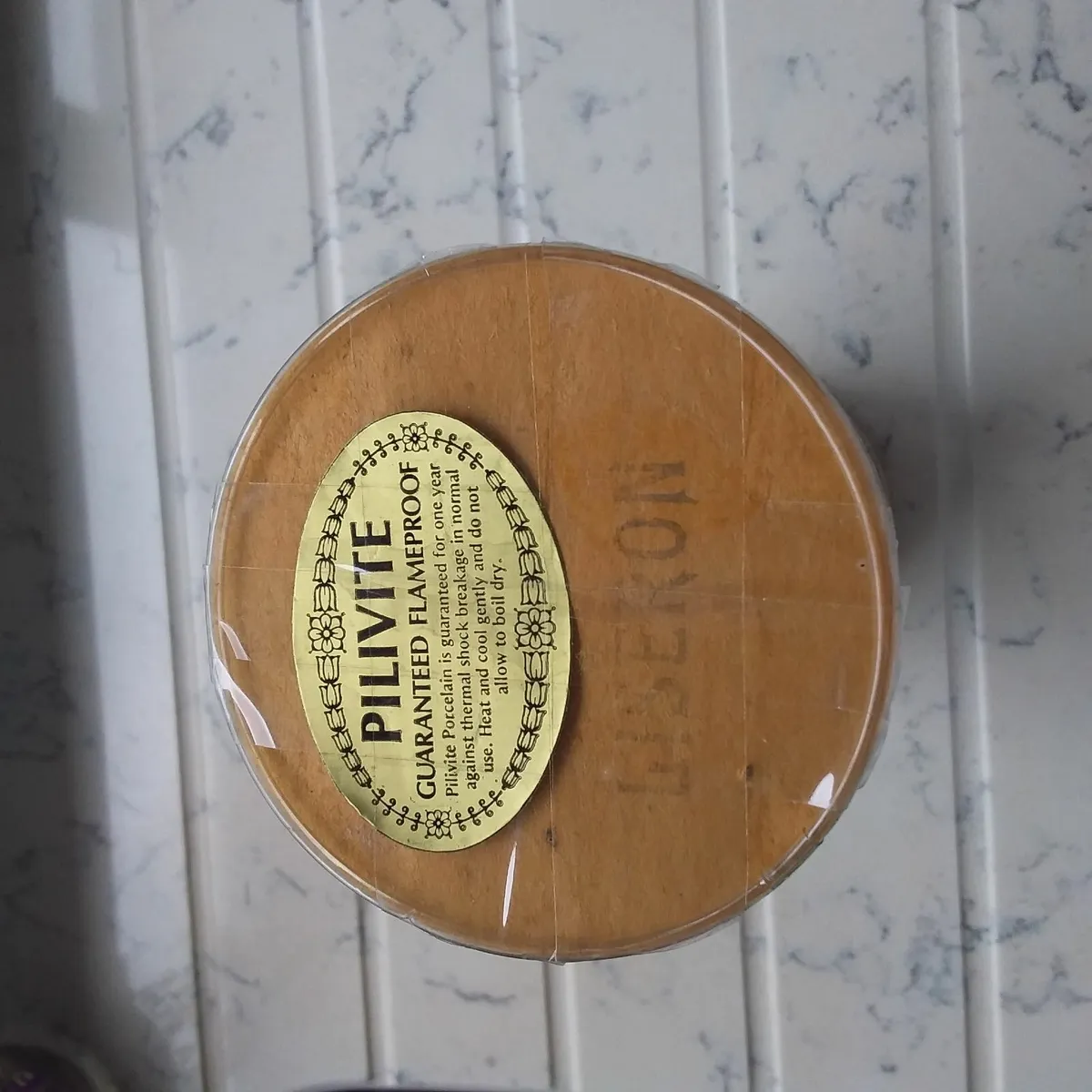 Vintage French Pillivite Flan Dish & 6 Ramekins - Image 2
