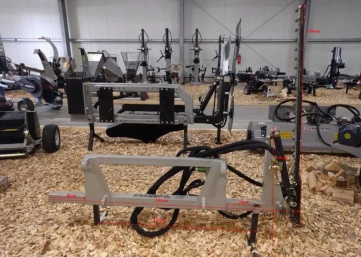 Jansen loader hedge trimmers - Image 3