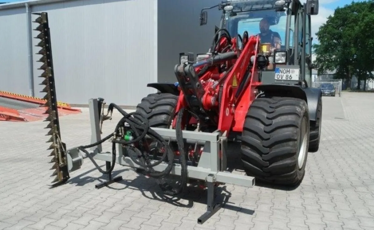 Jansen loader hedge trimmers - Image 4