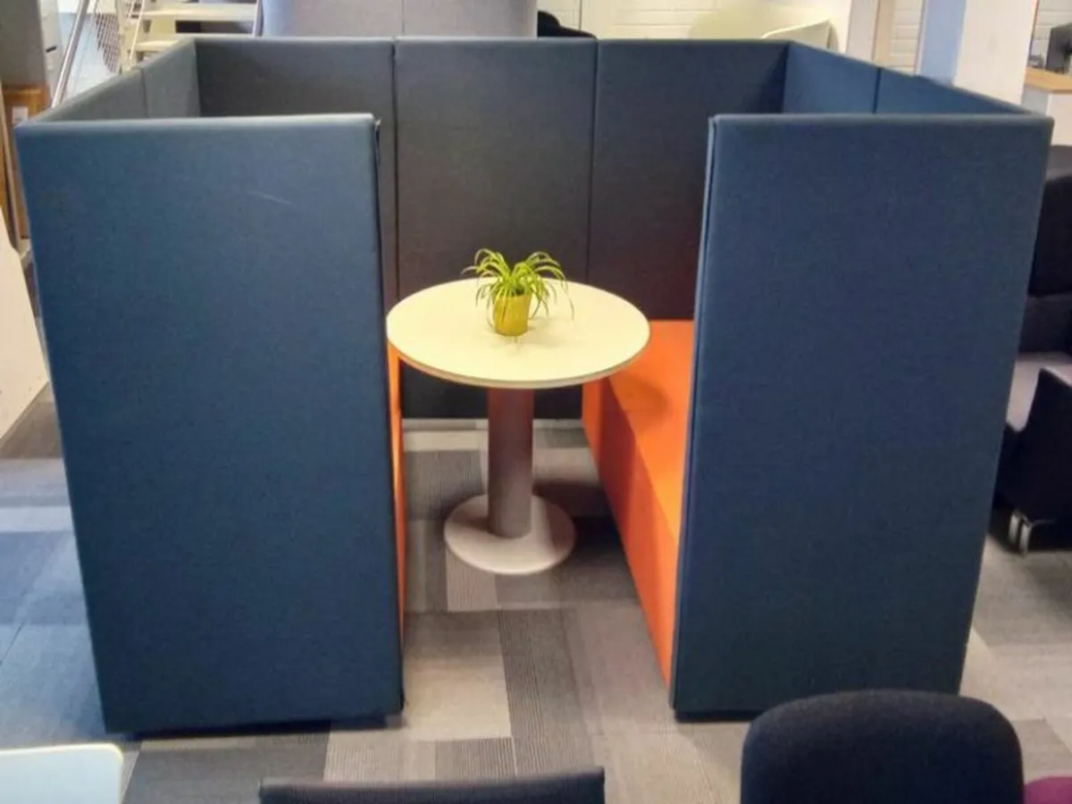 Acoustic meeting booths - Image 4