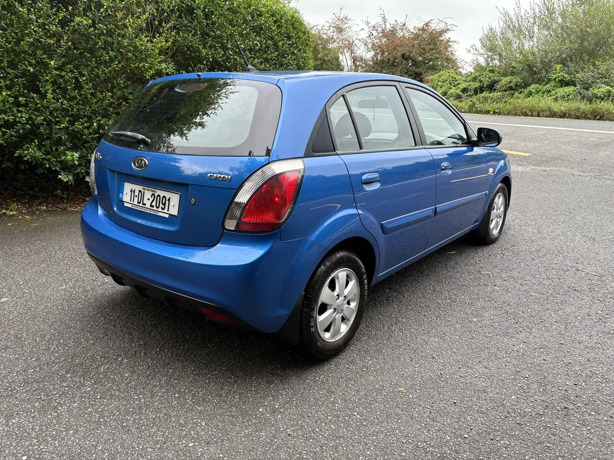 2011 Kia Rio low miles - Image 2
