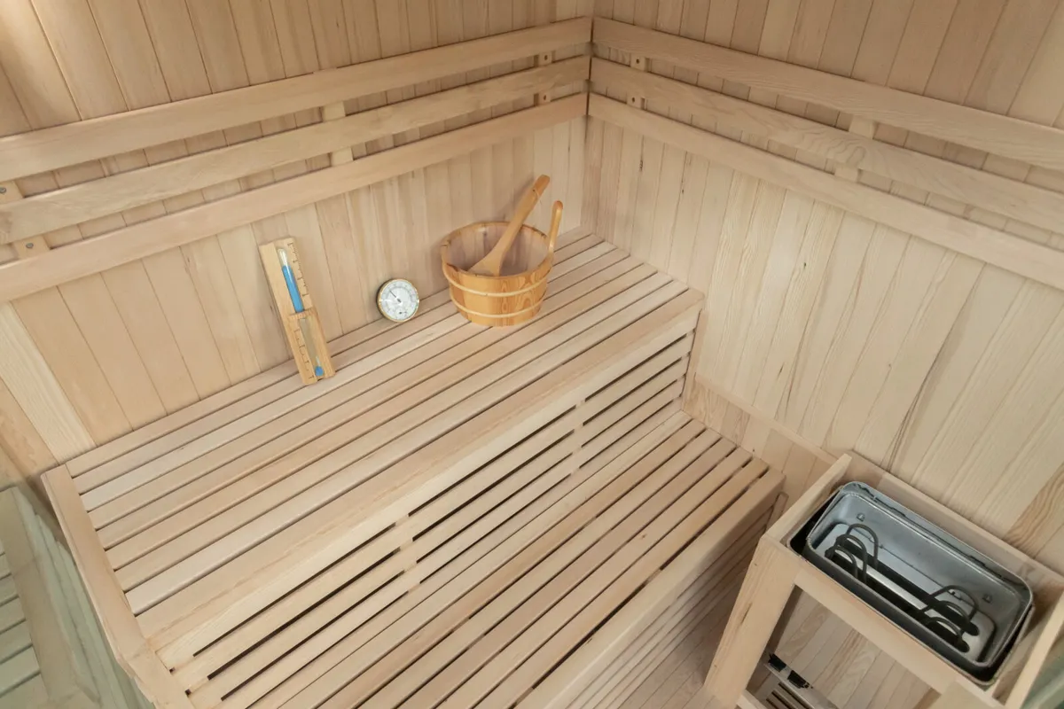 Traditional Sauna | Indoor  | Lisbon 3 Corner - Image 4