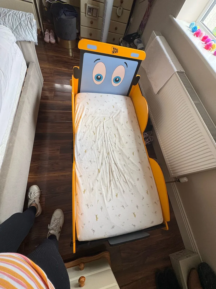 Toddler bed - Image 2